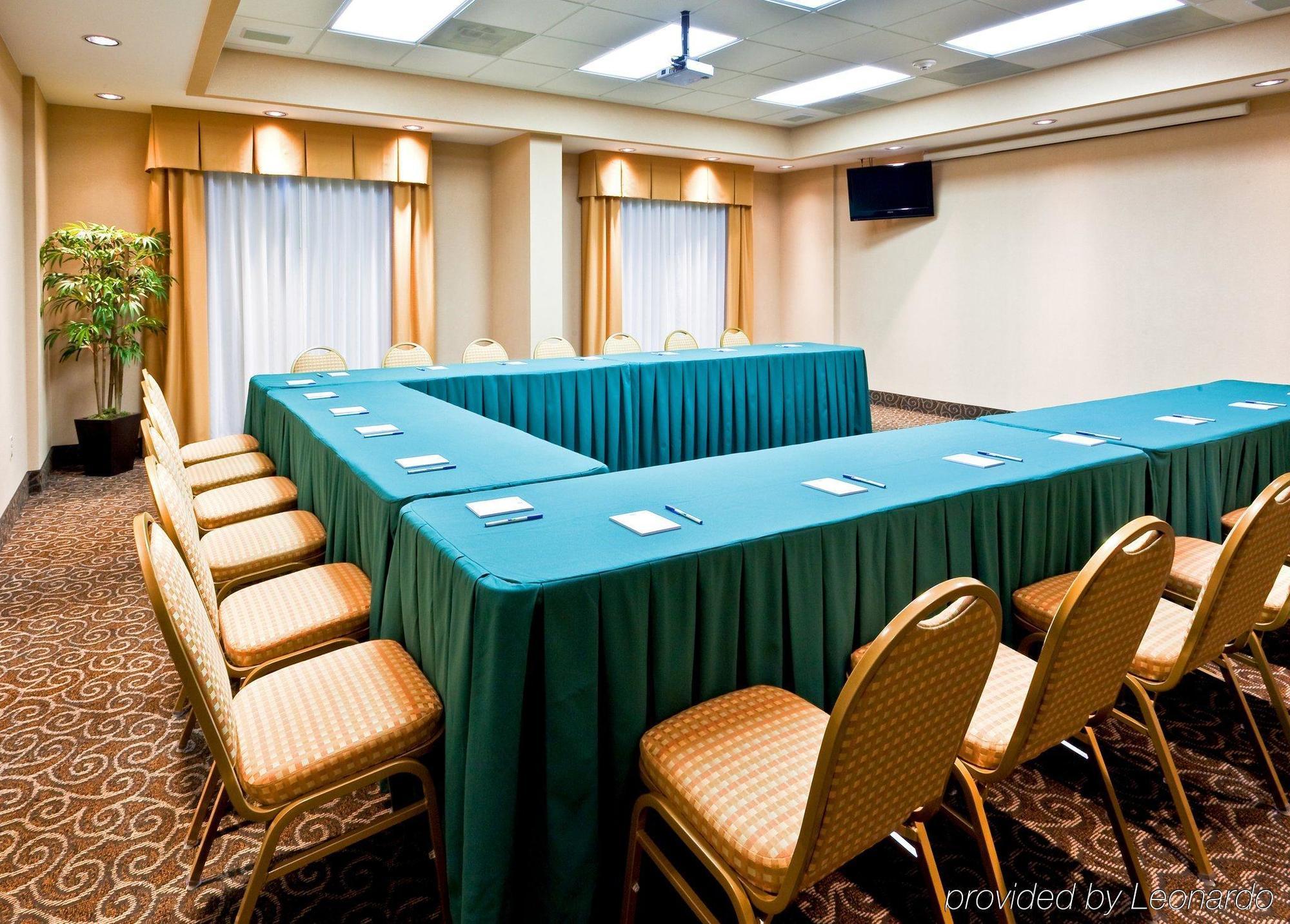 Holiday Inn Express & Suites Monterrey Aeropuerto By Ihg Apodaca Buitenkant foto