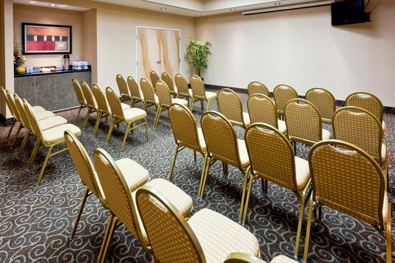 Holiday Inn Express & Suites Monterrey Aeropuerto By Ihg Apodaca Buitenkant foto
